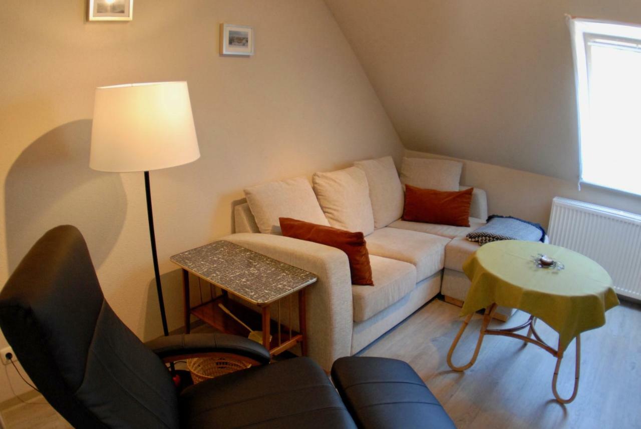 Hof Olde Warft Apartment Oldenswort ภายนอก รูปภาพ
