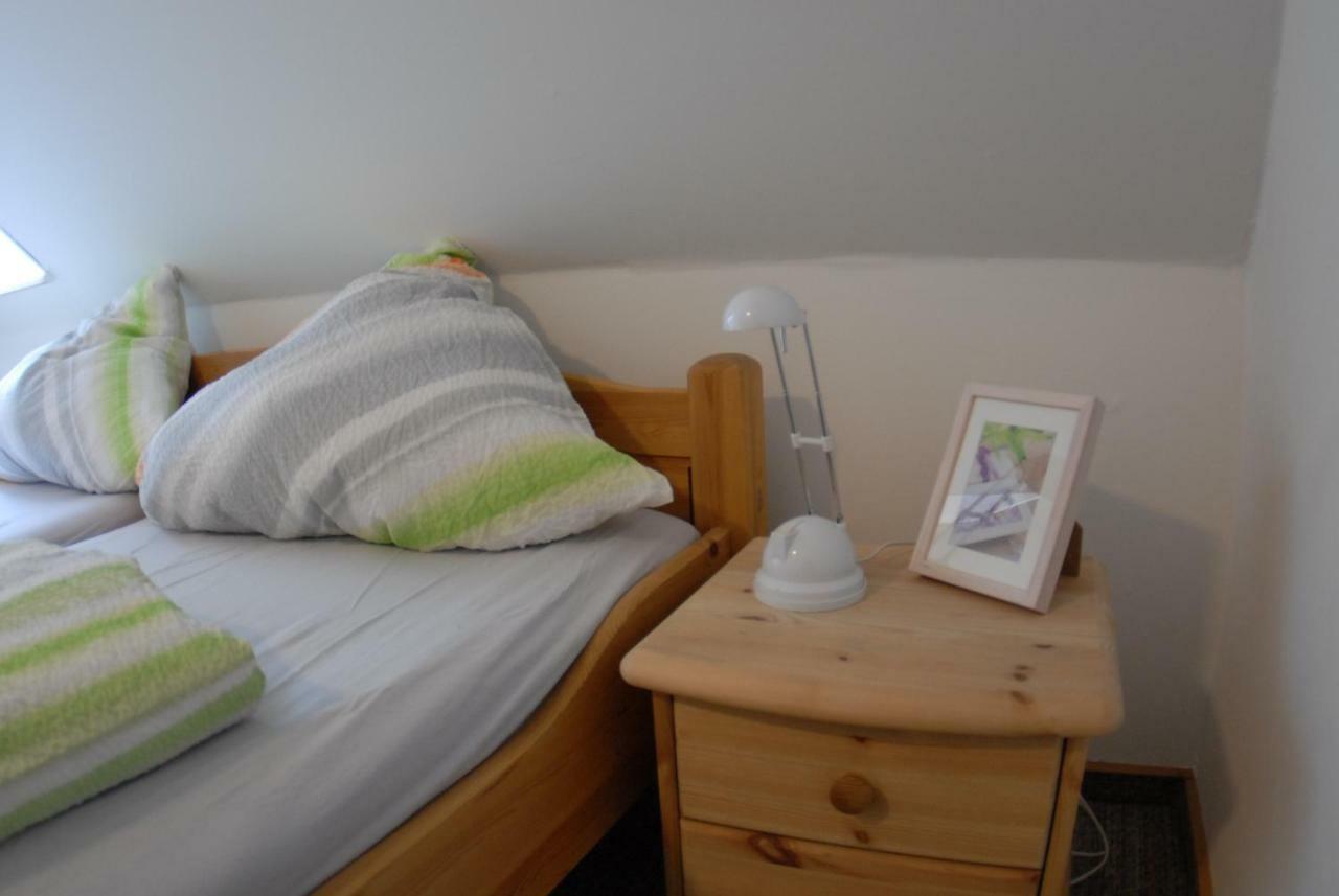 Hof Olde Warft Apartment Oldenswort ภายนอก รูปภาพ
