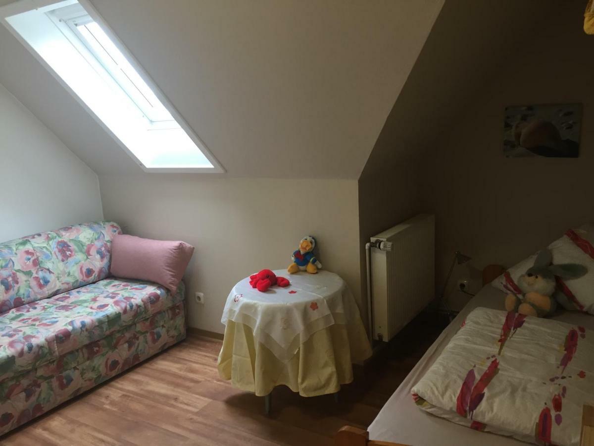 Hof Olde Warft Apartment Oldenswort ภายนอก รูปภาพ