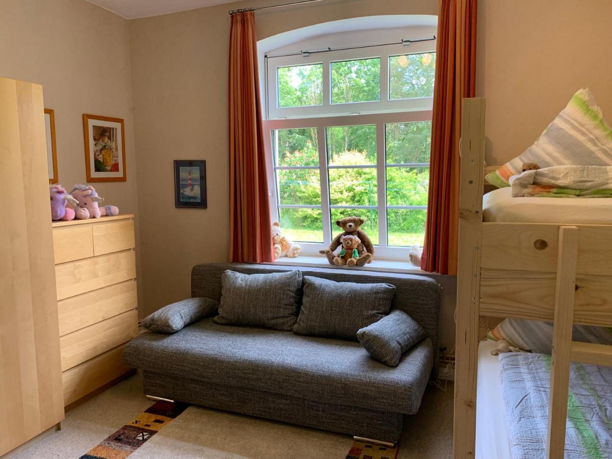 Hof Olde Warft Apartment Oldenswort ภายนอก รูปภาพ